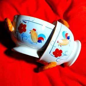 Vintage "California Pantry" Chicken Bowl set (2) w/ side handles, excellent con!